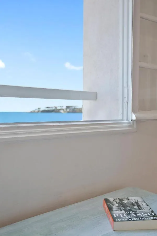 The Sea Apartment 2 - Sea View On The Ramparts Of Old Town Antibes