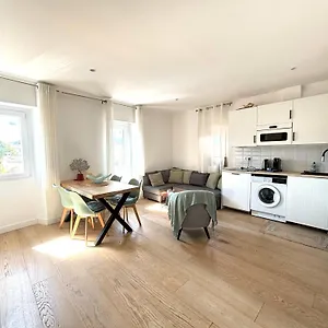 Appartement Duplex Old Town - New !, Antibes