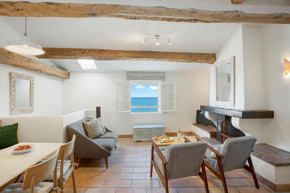 The Sea Apartment 2 - Sea View On The Ramparts Of Old Town Antibes