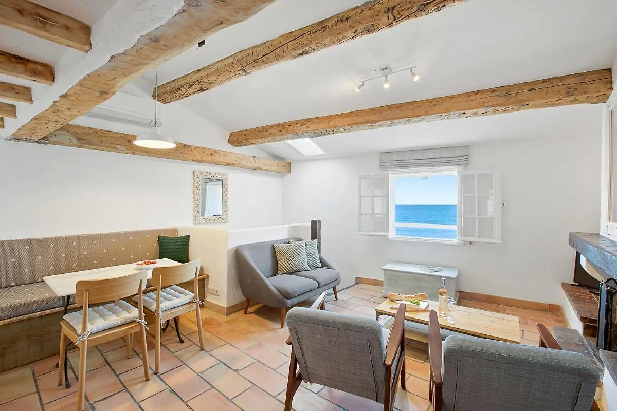 The Sea Apartment 2 - Sea View On The Ramparts Of Old Town Antibes